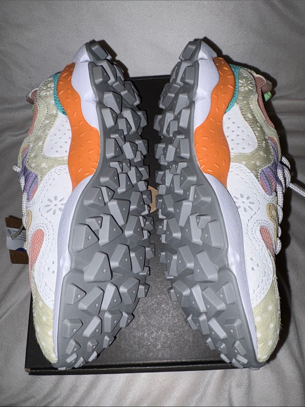 NWT Flower Mountain Yamano 3 Sneaker in LIGHT GREY-WHITE - Picture 13 of 14